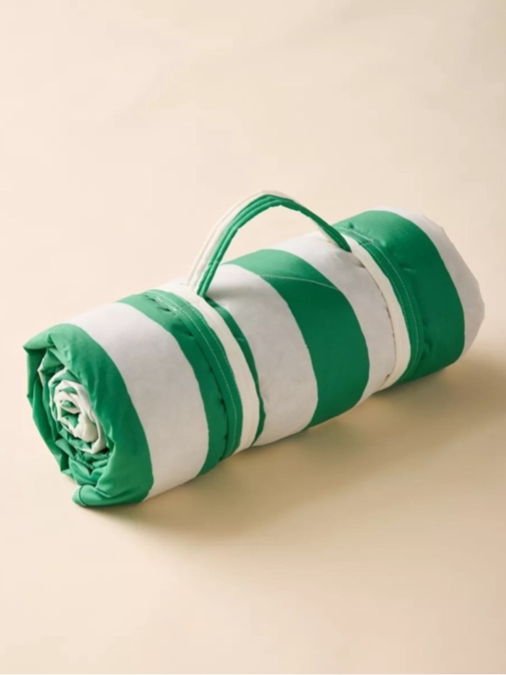 NWOT BAGGU Puffy Picnic Blanket-  Green Painted Stripe pattern